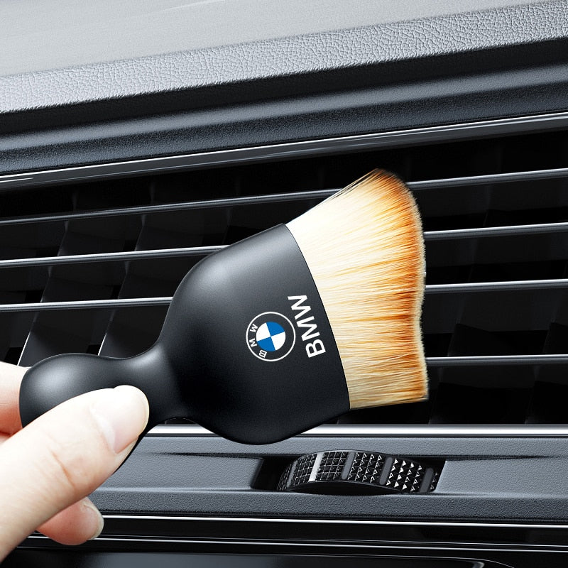 💥Buy 1 Free 1 🚖Car Dust Cleaning Brush